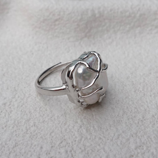 Silver Ripple Pearl Rings